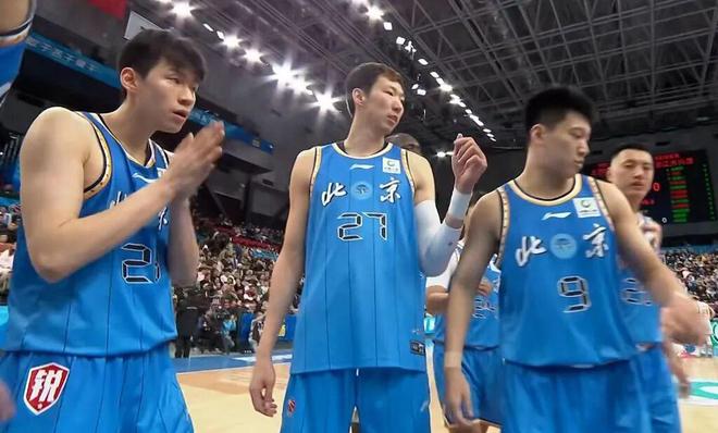 廣廈男籃6分險勝，北京賽季首敗原因明顯，趙睿22+9+6孫銘徽22+5