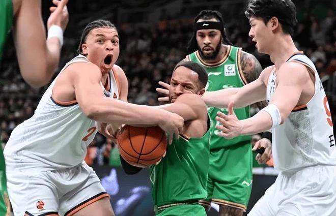 上海91-65戰勝遼寧 球員評價：6人優秀，3人及格，3人低迷