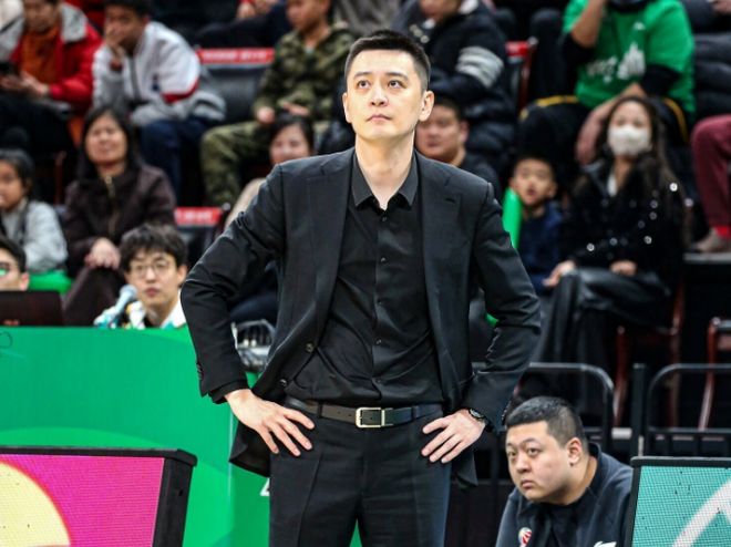 遼寧4連敗狂輸65分：楊鳴道歉對不起球迷 趙繼偉距複出還需時間