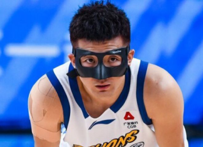 卫冕冠军广厦34分大胜天津豪取7连胜 詹姆斯22+7赵岩昊19分