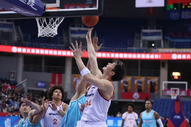 上海男籃又要破紀錄了？