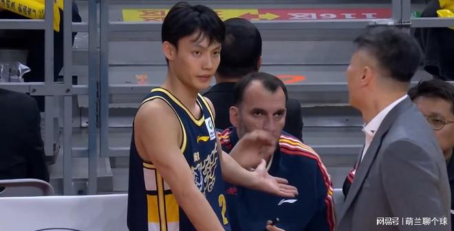 廣東為何5分險勝深圳？賽後杜鋒給出了答案，又把責任推給年輕人