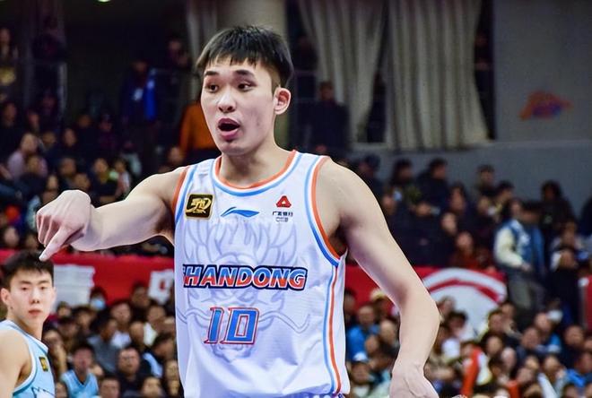 山東87-85險勝北京，00後小將一戰成名，此前邱彪極少用他