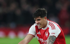 英媒：阿森納後衛因卡皮耶疑似腿筋受傷，將接受掃描檢查