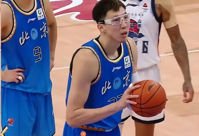 CBA瘋狂一夜！北京爆冷不敵山東，遼籃豪取三連勝，同曦慘敗寧波