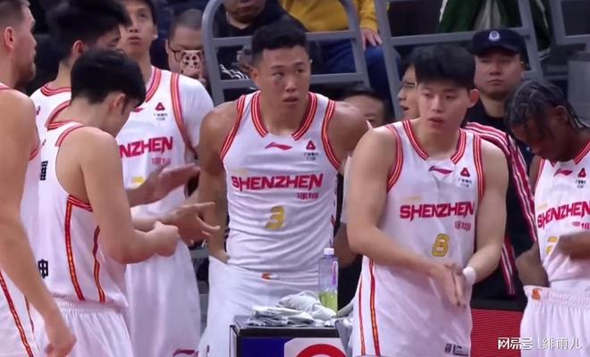 場均19+5+4！男籃頂級鋒線示好廣東隊，或被朱芳雨下重本挖走？