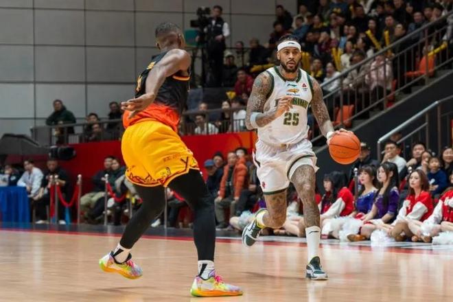 遼寧88-71戰勝江蘇 球員評價：2人滿分，6人及格，3人低迷