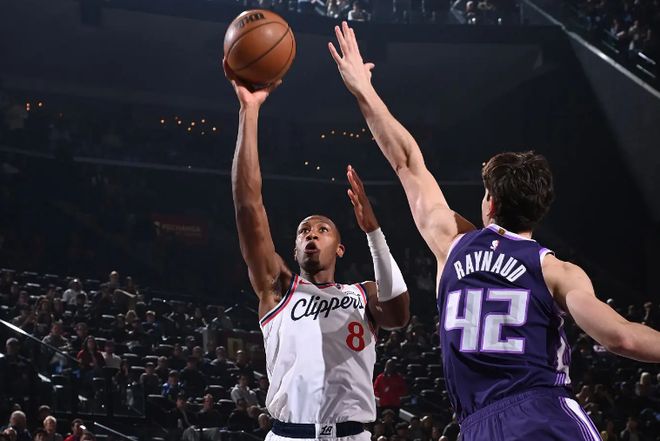 三分命中率達到40%，快船後場大閘在進攻端的表現越來越好了？