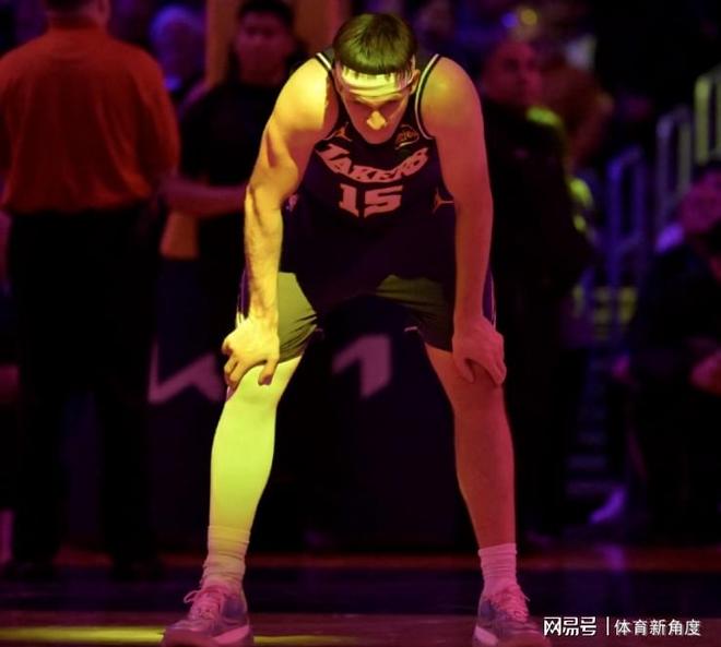 驚！湖人主將“掛彩”！接下來的賽程難打咯！