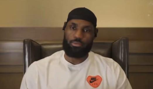 詹姆斯：过去几年夏天我都和马克西一起训练，他进步速度不可思议