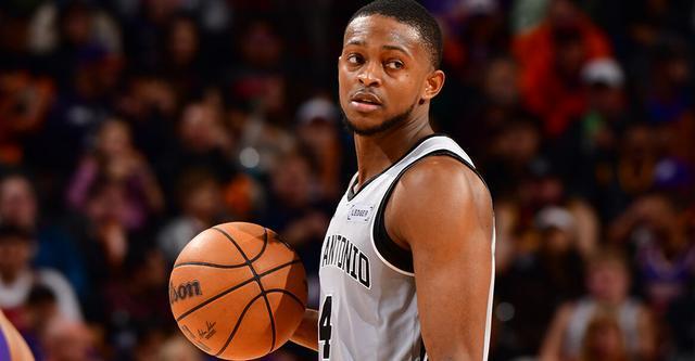 福克斯：叼嘿软件下载大全有太多球員缺席比賽 但依然能找到贏球的方式