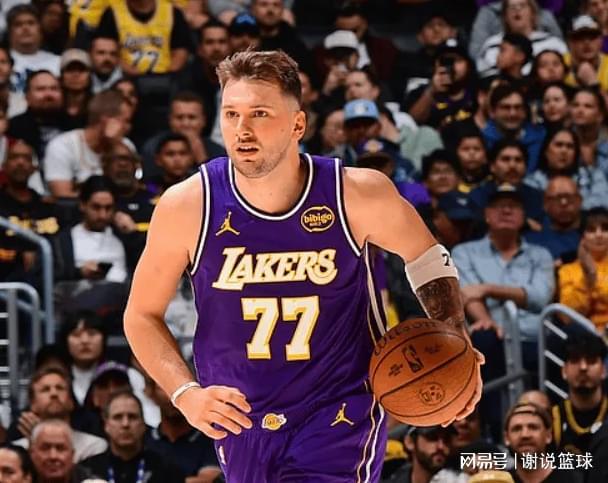 湖人隊友有多差？兩數據全靠東契奇支撐，替補加起來不如對手一將
