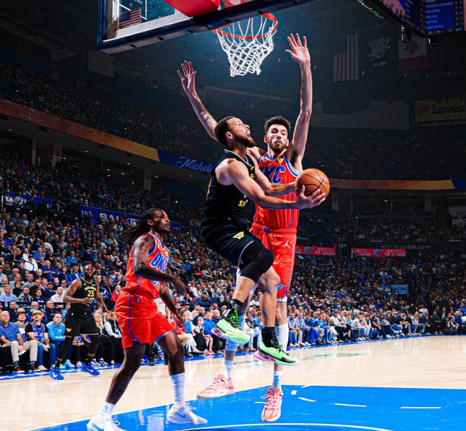 生涯首次惡犯！庫裏VS雷霆五連30+中斷 13中4+5犯0助狀態低迷