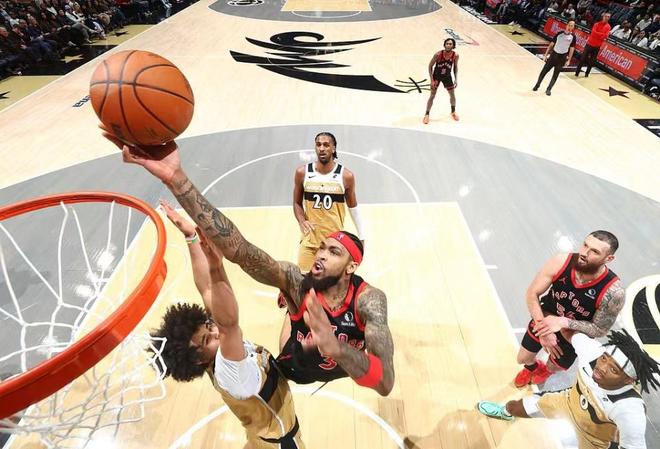 聯盟倒數第一3人20+爆冷大勝猛龍 鶯歌29+6奎克利25分