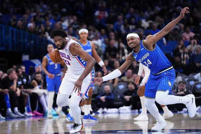 全場三分僅57中8！76人三巨頭69分滅魔術 恩比德22+9馬克西29分