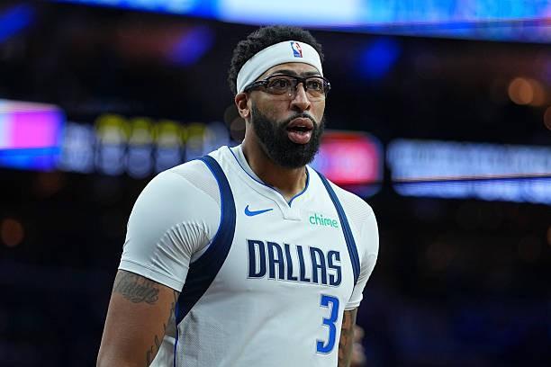 依然充滿心氣，記者：濃眉當前目標是尋求頂薪提前續約