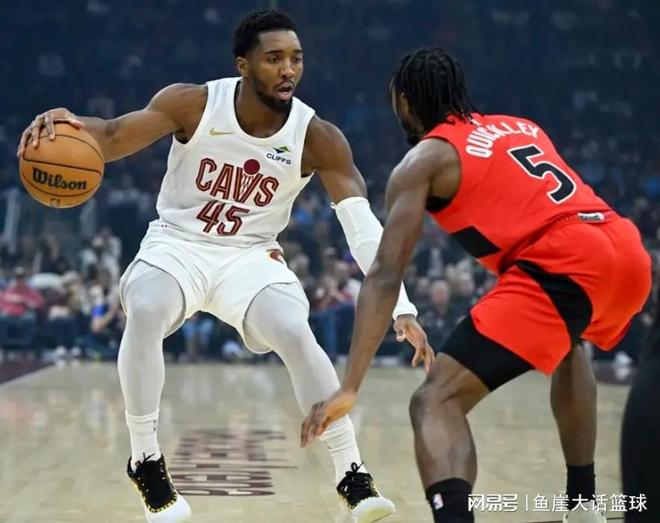 NBA最新排名！騎士給兩隊送溫暖，一隊甩開勇士，湖人兩隊沒退路