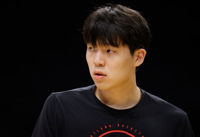 一夜3大消息！楊瀚森被下放，庫裏重大決定，快船傷情報告更新