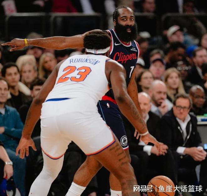 快船完敗！布倫森26+7唐斯立功，倫納德25+4創紀錄，哈登23分7罰