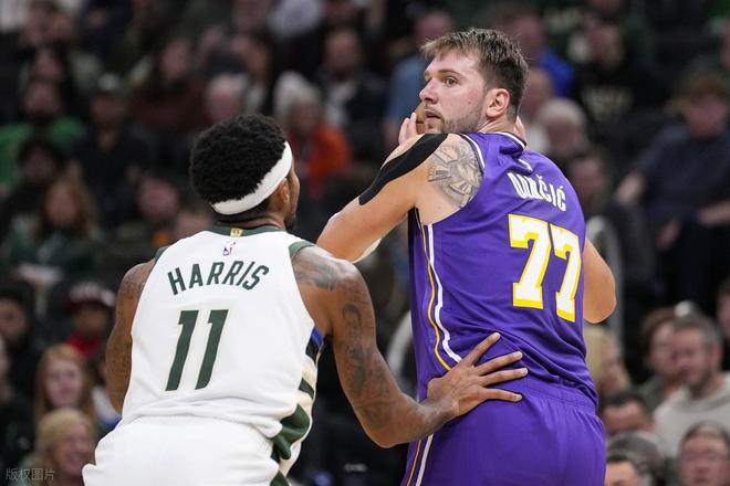 湖人119-95大胜雄鹿，这一战我彻底看清5个现实
