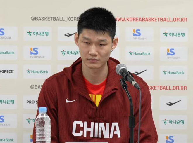 中國男籃不敵韓國隊！胡金秋忍不住說出心里話，說得真實在