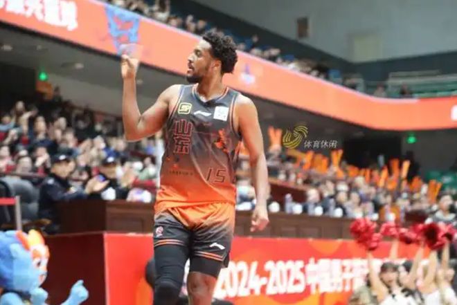 山東男籃原外援再就業(yè)，山東女籃喜提張子宇，沖擊四強(qiáng)底氣更足了