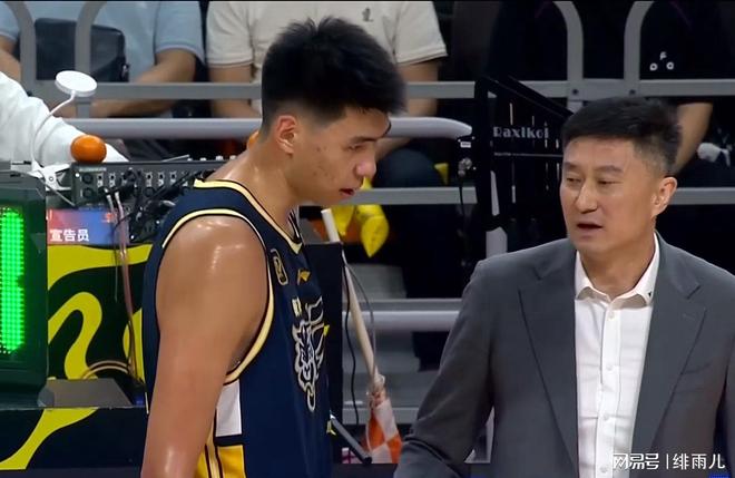 确认上位！徐昕“躺”成男篮第二中锋，或被郭士强重用？