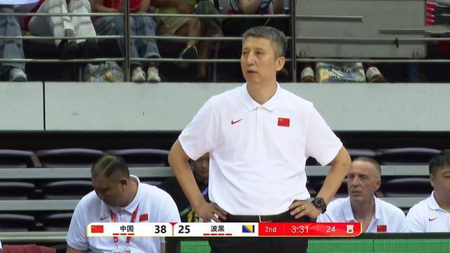 末節險崩盤，中國男籃3分險勝收官，胡金秋16分，後衛群失誤太多