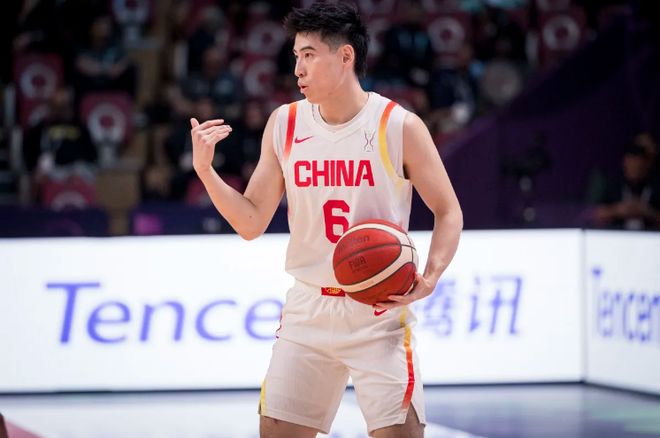 中國男籃多強：3戰(zhàn)狂勝58分直通八強 5人上雙再現(xiàn)團隊攻勢