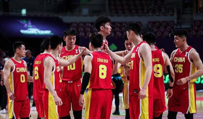 恭喜！3勝0負(fù)！亞洲杯鎖定C組第一：最大功臣不是胡金秋！