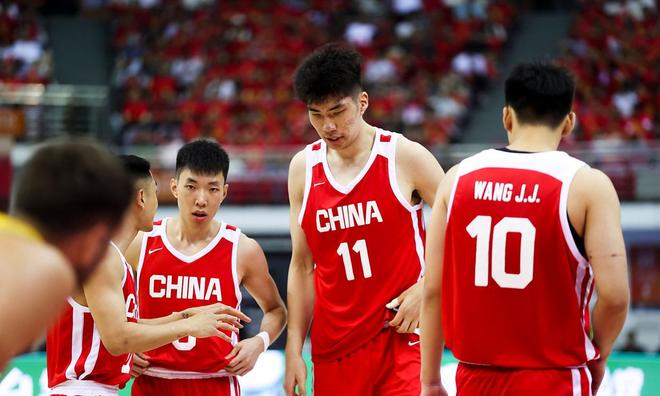 男籃出線4大功臣！浙江新一哥得分超過趙睿，20歲小將不輸胡金秋