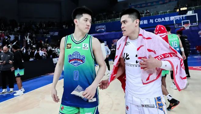 CBA場均9分卻選擇面包！省隊榜眼回寶島降維打擊，卻在亞洲杯露餡