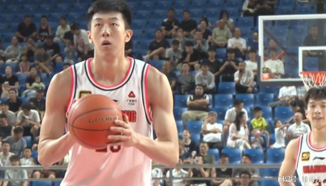 挤走徐杰！广东后卫线“王炸”正式崛起，，，，力保杜锋重返总决赛！