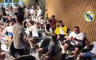 歐冠最弱球隊(duì)抽中皇馬，全隊(duì)狂歡慶祝