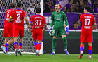 豪门全胜领跑：皇马3球被吹仍2-1逆转 世界波戴帽巴黎6-3 拜仁3-2