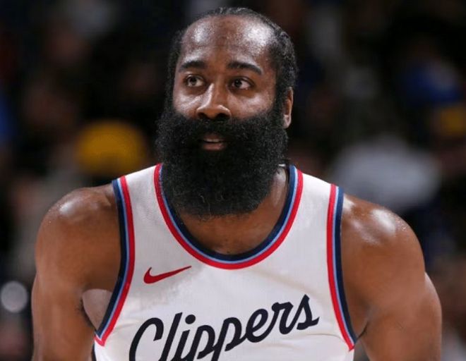 库里轰49+9记三分仍无缘今日最佳！对不起，你碰到创纪录的哈登了