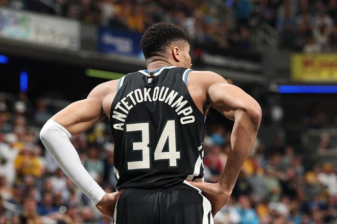 NBA新赛季前瞻：谁是最大逆袭黑马？？？？？哪位超巨将追求生意？？？？？-jrs直播