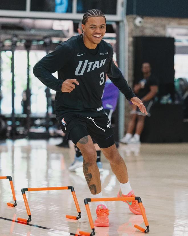 從NBA最菜首發(fā)控衛(wèi)，到NBA最強喬治