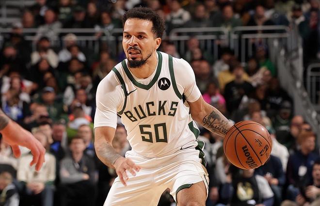 面對火箭依然穩定輸出！雄鹿后場新援本賽季的狀態確實明顯回暖了