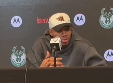 矢口否认,字母哥谈尼克斯转会流言:这是谁说的?我只代表雄鹿