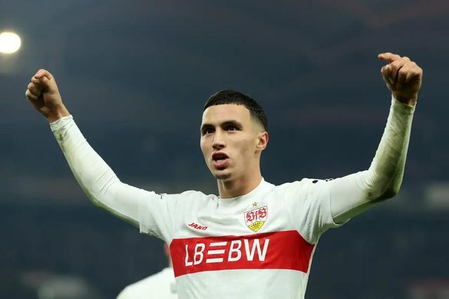 TA：紐卡正關(guān)注德甲市場，有意引進(jìn)哈努斯和科貝爾