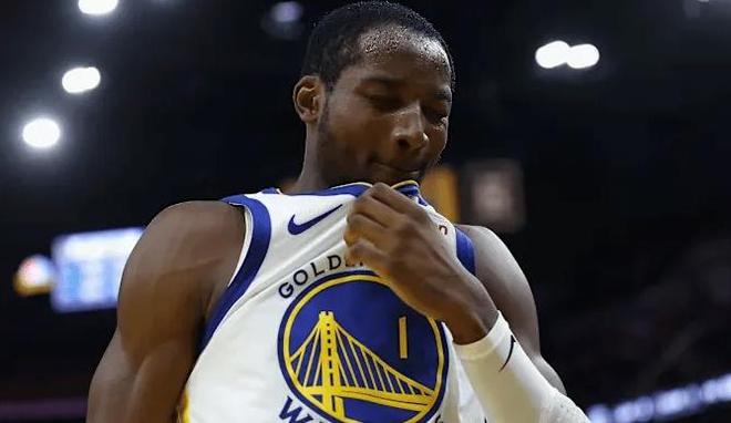 格林和巴特勒指責(zé)之人是誰(shuí)，今天有眉目了：庫(kù)明加被取消首發(fā)位置