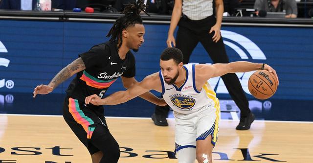 卡斯爾：防守庫里很考驗心態 你不能有一絲一毫的松懈