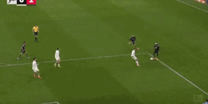 基米希门前推射打进个人赛季首球，助拜仁破僵领先门兴