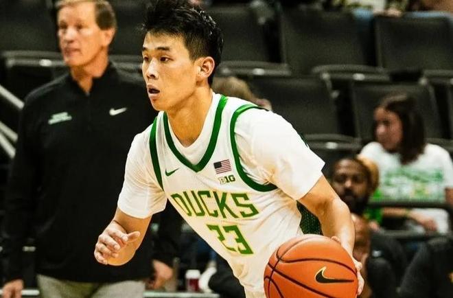 留洋球员越来越厉害，未来中国男篮或弃用CBA球员当主力！