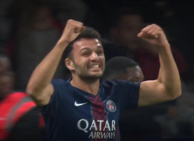 贡萨洛-拉莫斯：欧冠能对攻，而法甲对手都回收比赛更难踢