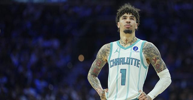 黄蜂主帅：三球在防守端的强度与能量带动了球队