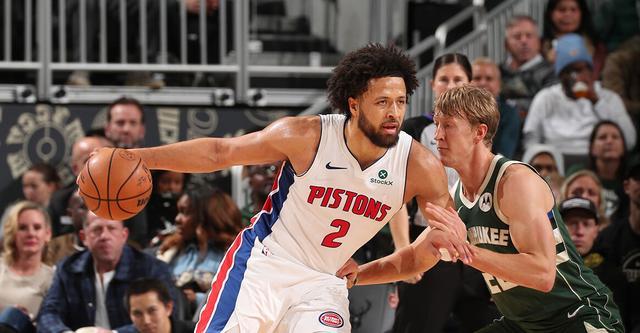 坎宁安29+8+10罗林斯24+7 活塞轻取雄鹿12连胜