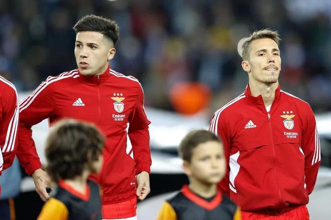 格里馬爾多:當(dāng)年本菲卡戰(zhàn)術(shù)圍繞恩佐設(shè)定,他離開是致命打擊