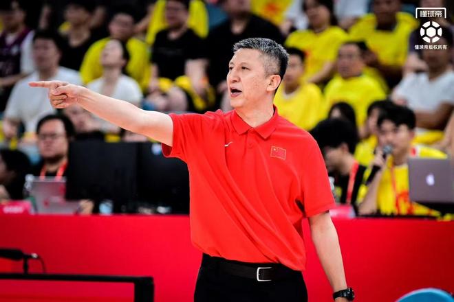 場館開會兩小時，媒體人：郭士強要球員在受辱地待久點，永不忘記羞辱